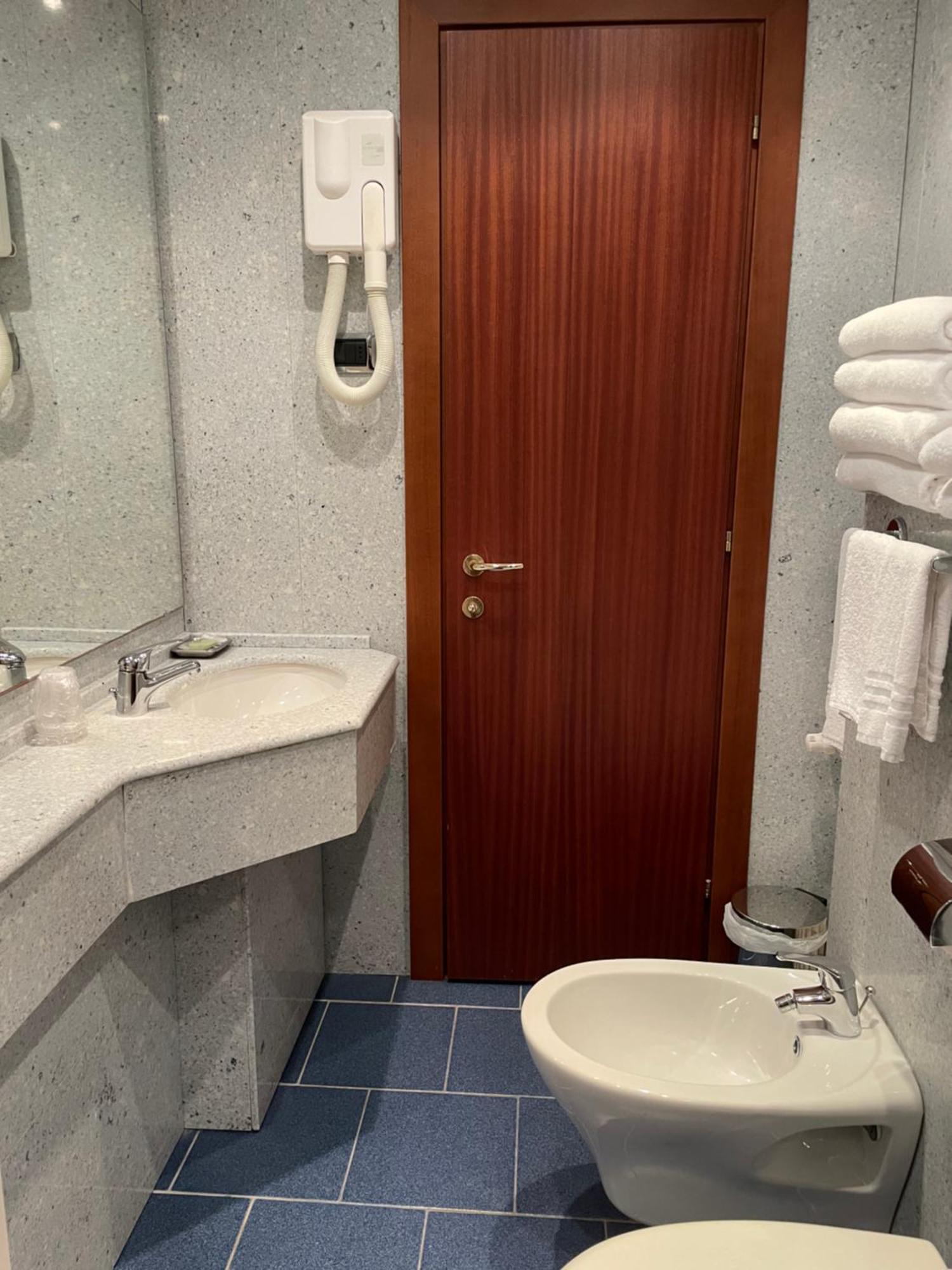 Hotel Mondial Rapallo Room photo